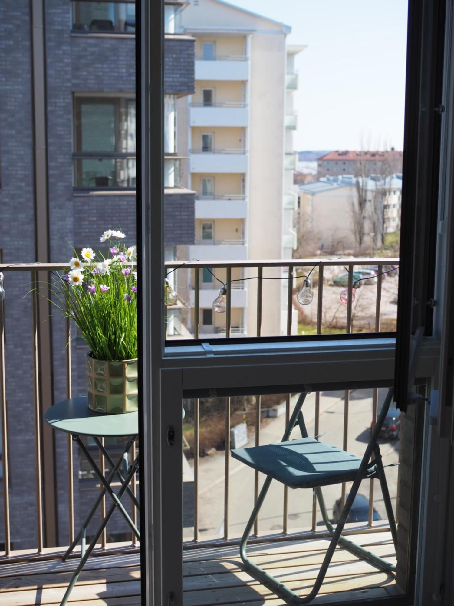 Candy-Colored Two-Room Condo With Sweet Views Helsinki Dış mekan fotoğraf